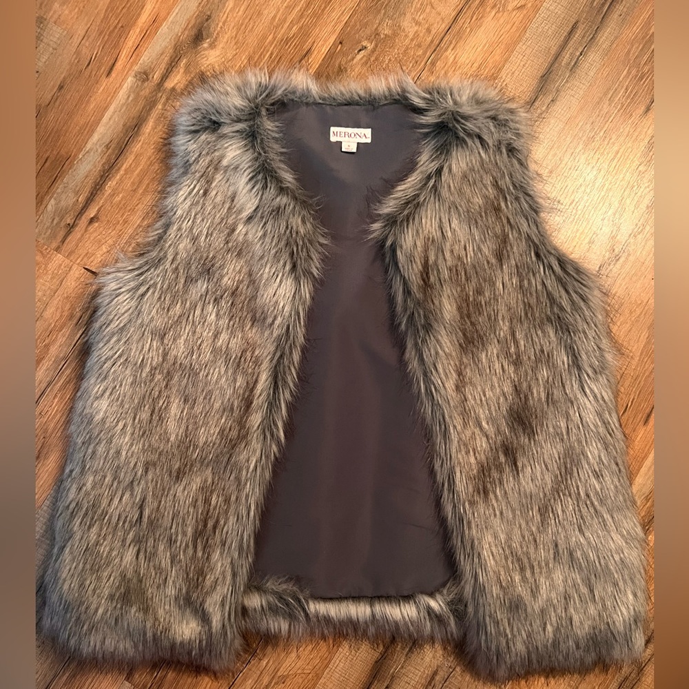 Faux fur vest